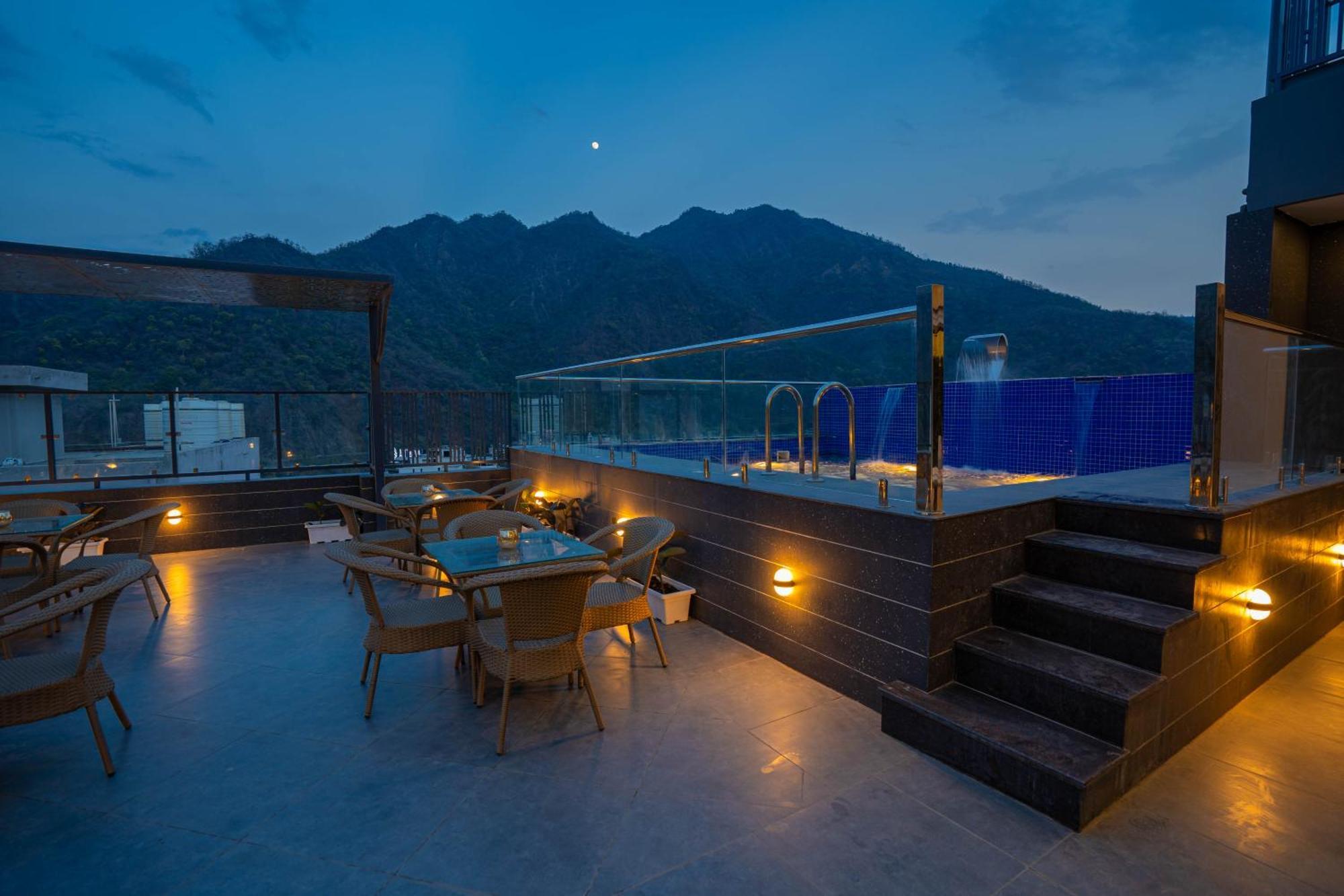 Perfectstayz Laxmi Heritage Rishīkesh Esterno foto